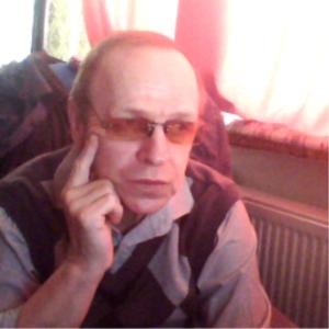Вадим Петров, 70 лет, Ульяновск