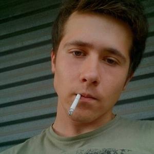 Олег, 24 года, Батайск