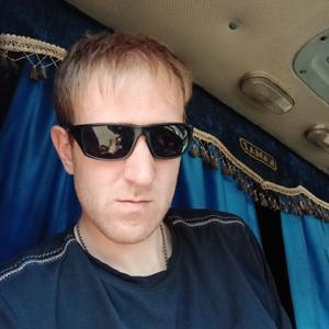Парни в Армавире: Дмитрий, 35 - ищет девушку из Армавира