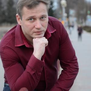 Олег, 38 лет, Киров