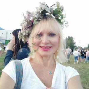 Девушки в Омске: Светлана, 47 - ищет парня из Омска
