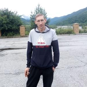 Алексей, 40 лет, Карачаевск