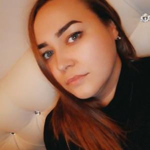 Девушки в Нижневартовске: Юлия, 32 - ищет парня из Нижневартовска