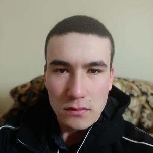Мансур, 20 лет, Москва