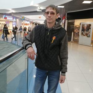 Сергей, 46 лет, Усть-Кут
