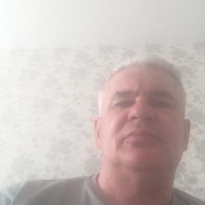 Олег, 57 лет, Калининград