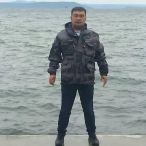 Рома, 33 года, Владивосток