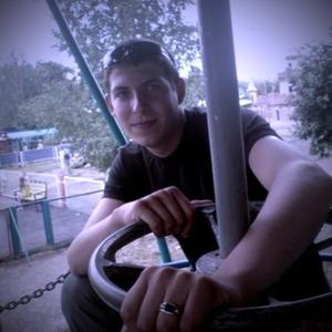 Парни в Кумертау: Алексей Ежов, 33 - ищет девушку из Кумертау