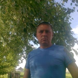 Виктор Анатольевич Бухаров, 58 лет, Тюмень