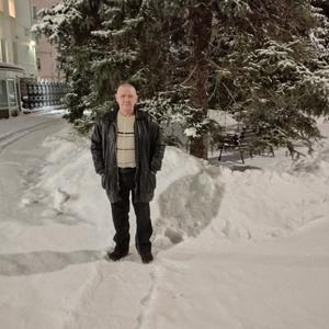 Парни в Омске: Александр, 62 - ищет девушку из Омска