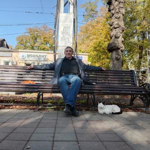 Парни в Ставрополе: Gennadii, 65 - ищет девушку из Ставрополя