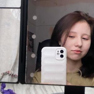 Девушки в Якутске: Саина, 19 - ищет парня из Якутска