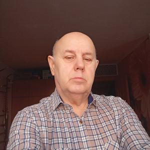 Парни в Шадринске: Александр, 69 - ищет девушку из Шадринска