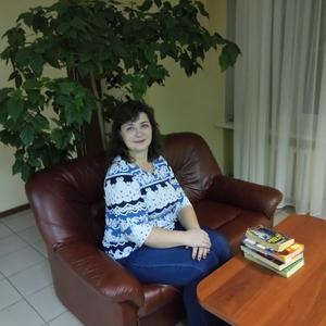 Девушки в Улан-Удэ: Мила, 53 - ищет парня из Улан-Удэ