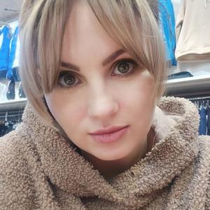Девушки в Кисловодске: Оксана, 36 - ищет парня из Кисловодска