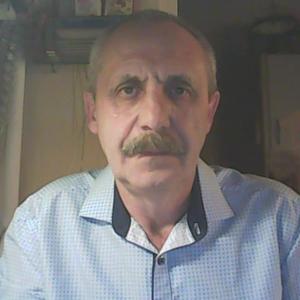 Андрей, 60 лет, Магадан