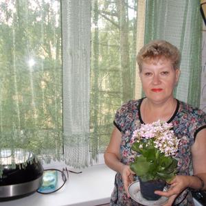 Валентина, 63 года, Россошь