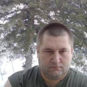 Олег, 45 лет, Новая Чемровка