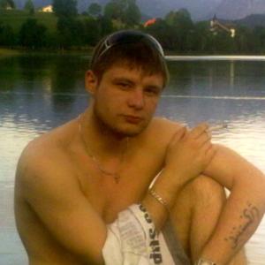 Sascha, 28 лет, Mnchen