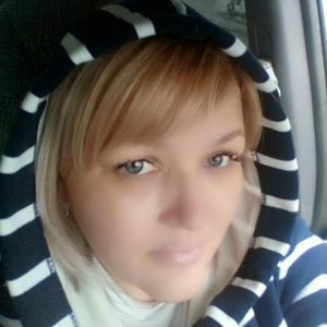 Людмила, 46 лет, Новочеркасск