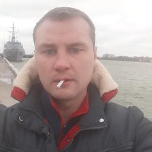 Дмитрий, 37 лет, Советск