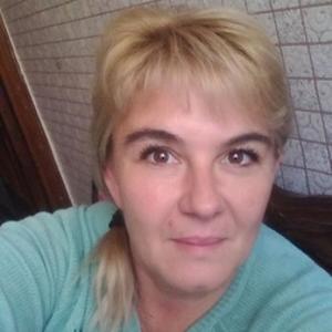 Девушки в Кореновске: Natalya, 46 - ищет парня из Кореновска
