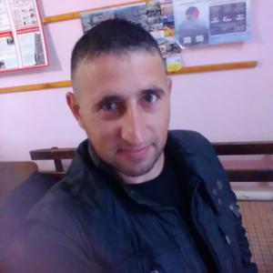 Парни в Богучаре: Руслан, 38 - ищет девушку из Богучара