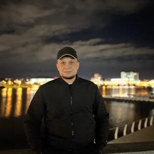 Ильгиз, 25 лет, Казань