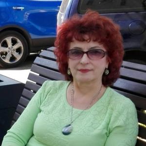 Эля, 69 лет, Москва