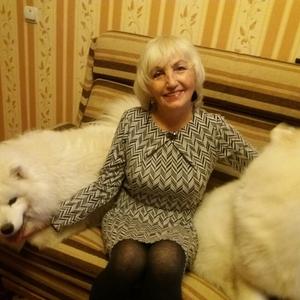 Девушки в Санкт-Петербурге: Людмила, 75 - ищет парня из Санкт-Петербурга