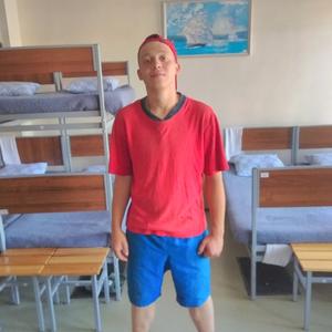 Михаил, 23 года, Псков