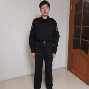 Парни в Зеленодольске (Татарстан): Даниил, 20 - ищет девушку из Зеленодольска (Татарстан)