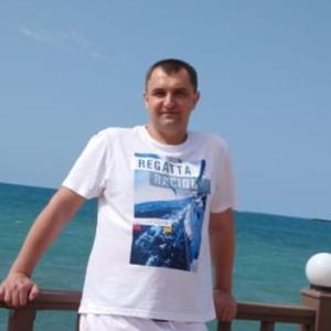 Парни в Томске: Евгений, 36 - ищет девушку из Томска