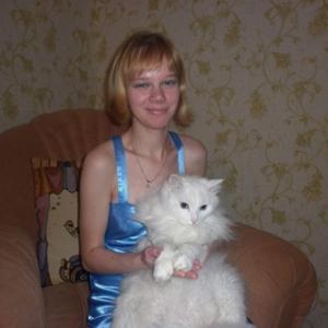 Ксения, 33 года, Екатеринбург