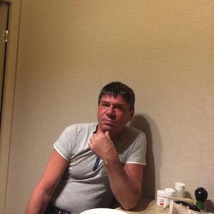 Парни в Мурманске: Андрей, 65 - ищет девушку из Мурманска