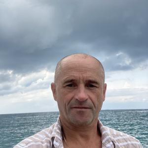 Юрий, 55 лет, Оренбург
