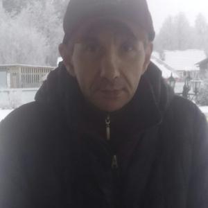 Парни в Петрозаводске: Антон, 54 - ищет девушку из Петрозаводска