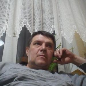 Парни в Шадринске: Игорь, 49 - ищет девушку из Шадринска