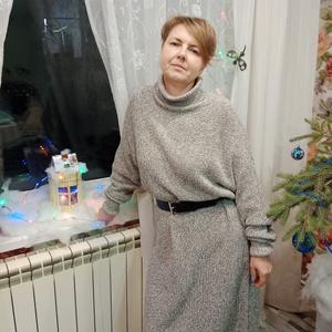 Девушки в Саратове: Наталья, 49 - ищет парня из Саратова