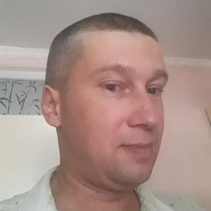 Парни в г. Феодосия: Дмитрий, 40 - ищет девушку из г. Феодосия