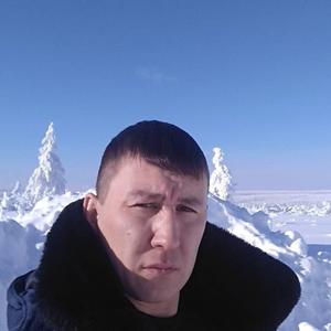 Владислав, 35 лет, Нерюнгри