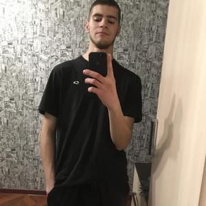 Андрей, 22 года, Волжский