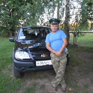 Парни в Твери: Алексей, 62 - ищет девушку из Твери