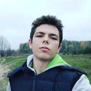 Роман, 20 лет, Коломна