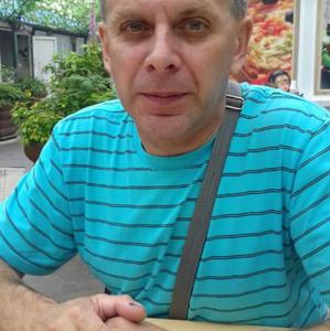 Александр, 56 лет, Владивосток