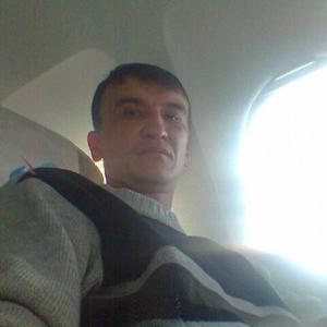 Владимир Орлов, 42 года, Магадан