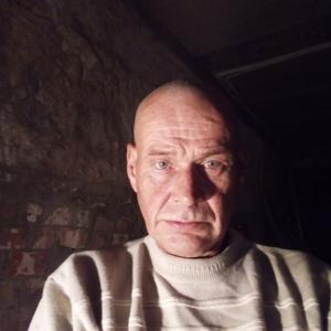 Юрий, 58 лет, Таганрог