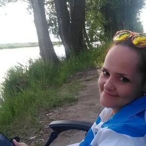 Девушки в Бердске: Бастет, 47 - ищет парня из Бердска