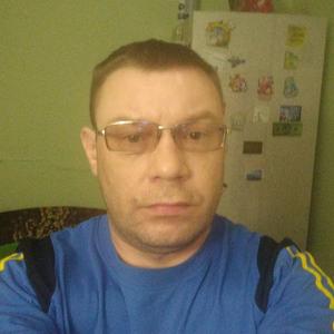 Sergei, 47 лет, Магадан