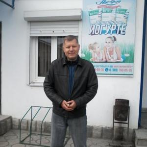 Парни в Славянск-На-Кубани: Василий, 49 - ищет девушку из Славянск-На-Кубани